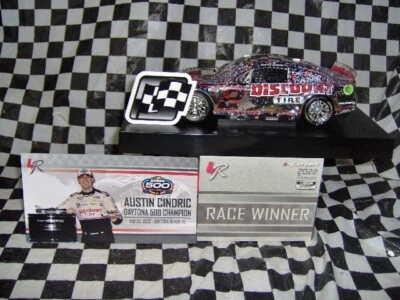 Neumático descuento Austin Cindric Daytona 500 2022 Win color cromo 1/24. Foto 1 de 4