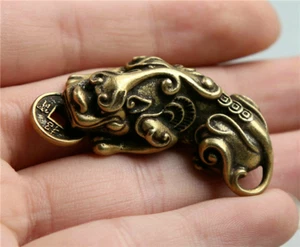 1.8" Curio China Bronce Animal Unicornio Bestia Pixiu Riqueza Moneda Dinero Pequeña Estatua - Imagen 1 de 6