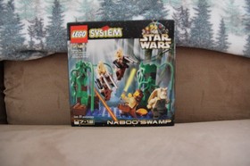 LEGO System Star Wars Naboo Swamp 7121. New Factory Sealed. Retired.