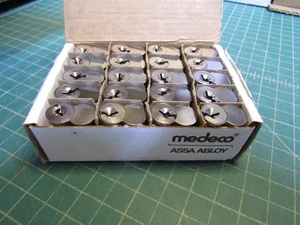 20 – MEDECO SFIC MED33-7B010-26-ACBS, Lock Cores, Unpinned, 7 Pin, C Keyway, Fin - Picture 1 of 15