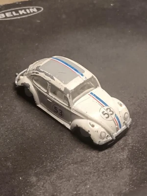 HERBIE THE LOVE BUG #2 1/64 VW ESCARABAJO con PACK PROTECTOR Foto 1 de 2