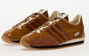 Size 11.5 Adidas Country OG x SFTM - Picture 1 of 18