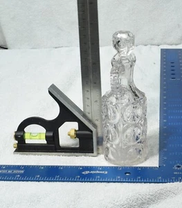 Vintage U.S. Glass Giant Bullseye Patterned Glass Cruet w/Stopper, 19th Century - Picture 1 of 8
