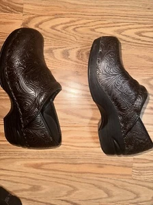 Croft&Barrow Shoes Womens 9 M Professional Clogs Brown Patent Slip On - Picture 1 of 7