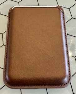 MagSafe Wallet Holder iPhone 12/13/14/15 NUT BROWN NEW - Picture 1 of 4