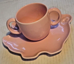 Tiffany Tots pink 2 handle mug & pig shape plate set Japan - Picture 1 of 6