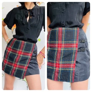 Vintage 90s Y2K | Plaid Tartan A Line Utility Mini Skirt | Punk Grunge Emo | 4 - Picture 1 of 3