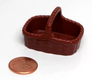 Playmobil Miniature Dollhouse Farm Dark Red Brown "Woven" Basket w/ Handle - Picture 1 of 1
