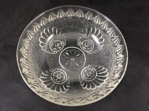 Vintage Clear Glass Bowl Flower Design Decorative 4.5" Dish - Picture 1 of 7