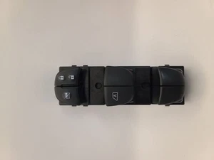 Genuine Window Switch 25401-4BA5A - Picture 1 of 4