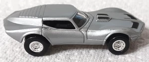 Johnny Lightning 1965 Corvette Mako Shark II from Classic Customs Corvette Pack - Picture 1 of 5