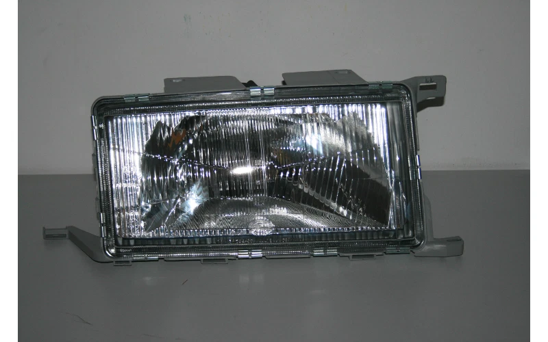 Hella, 1AJ 005 775-421, Hauptscheinwerfer VOLVO 440 460 464, rechts - Bild 1 von 1