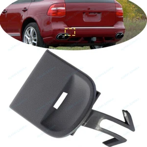 Inserciones de cubierta de gancho de remolque para parachoques trasero para Porsche Cayenne 2008-10, izquierda - Imagen 1 de 5