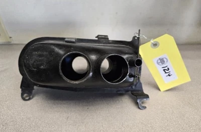 Distribuidor de entrada de ar 025133055D fabricante de equipamento original 1986-92 Vw Vanagon Synchro - Imagem 1 de 2