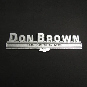 Don Brown St. Louis, Mo. Chevy Bowtie Plastic Dealer Emblem Car Badge Vintage - Picture 1 of 7