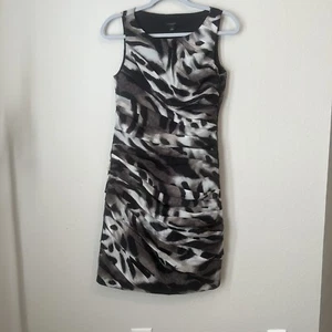 Vestido Ann Taylor Formal Cóctel Fiesta Midi Estampado Negro y Gris Talla 6 - Imagen 1 de 14