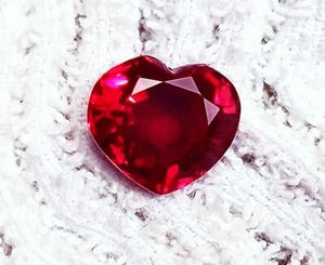 Piedra preciosa suelta certificada en forma de corazón de rubí rojo natural de 10,15 quilates con regalo gratis - Imagen 1 de 8