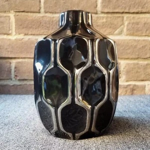 Geometric Short Neck Vase Black Silver Art Deco Modern Honeycomb Faceted Hexagon - Picture 1 of 14