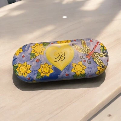 Estuche para gafas de sol Brighton amarillo girasoles corazón libélula y tela Foto 1 de 4