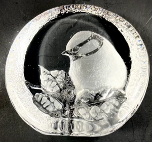 Mats Jonasson Paperweight Spring Chickadee Relief Sculpture Fine Art Glass 9204 - Picture 1 of 11