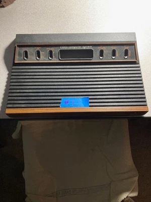 #1 - Consola Atari CX2600 (6 interruptores) cubierta/carcasa "top" solamente Foto 1 de 4