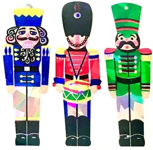 **VINTAGE** Prismatic CHRISTMAS NUTCRACKERS Sandylion Stickers - 1 square - Picture 1 of 1