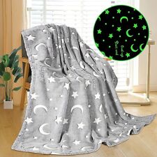 Couverture lumineuse en flanelle Glow in The Dark Stars pour canapé-lit canapé 50 x 60 pouces