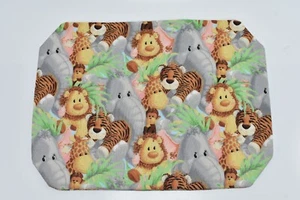 VINTAGE ZOO ANIMAL'S HANDMADE DOUBLE SIDED LINED CHILDREN'S PLACEMAT - Picture 1 of 2