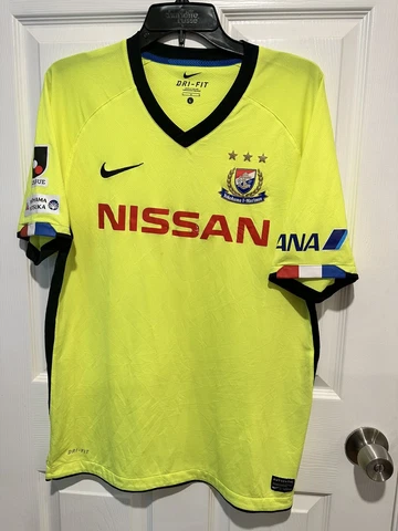 Yokohama F-Marinos 2011 Away Jersey Nike J-League Size Large Cover
