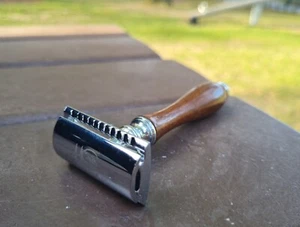Navaja de afeitar de seguridad de lujo para hombre tradicional clásica afeitado. Safety Razor - Imagen 1 de 5