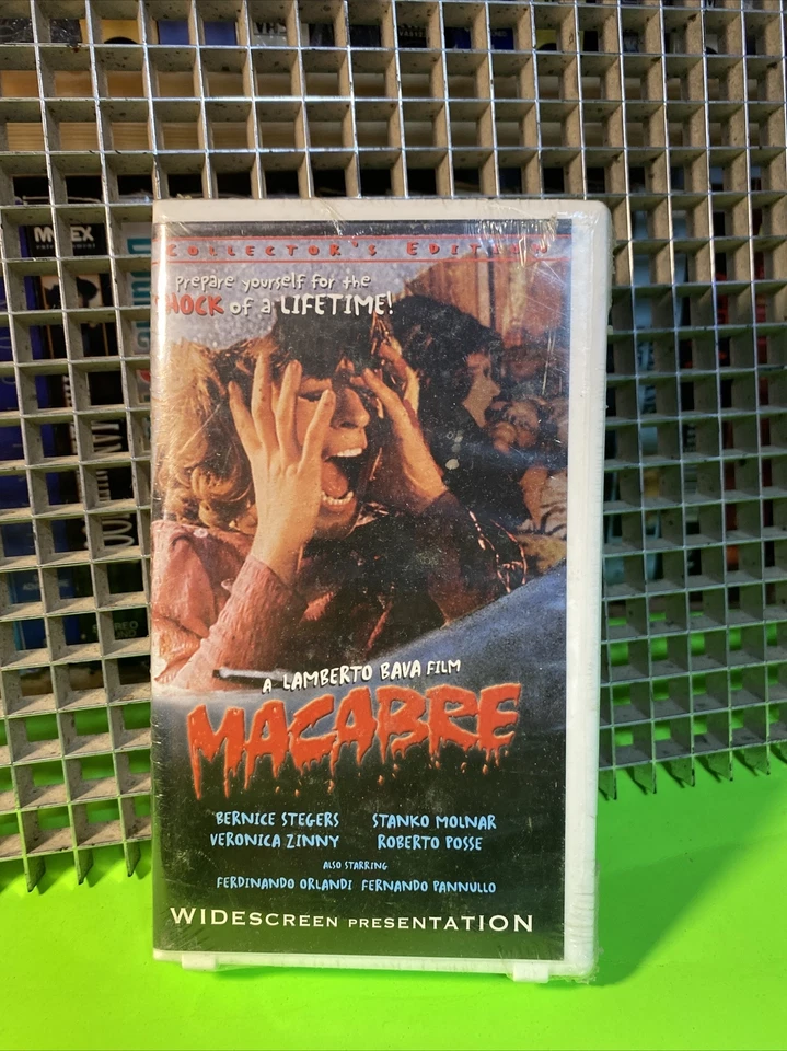 MACABRE -VHS Anchor Bay Widescreen Release NEW SEALED  Lamberto Bava Horror - Image 1 of 4