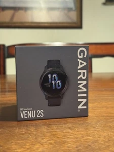 Reloj GPS Garmin Venu 2S - Bisel de pizarra de acero inoxidable con estuche de grafito - Sellado - Imagen 1 de 5