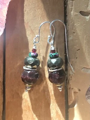 NUEVO: inspirado en el Catálogo Sundance: Pendientes granate, pirita y jaspe Foto 1 de 4