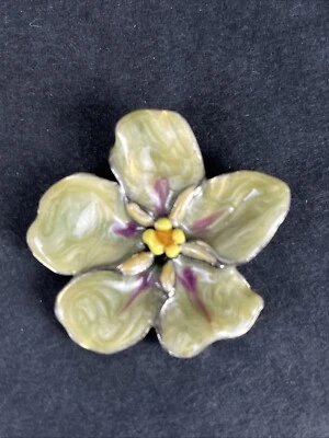 Broche de Colección Alzheimer Association Esmalte Pin 1.5" Joyería Flor Verde Amarilla Foto 1 de 4