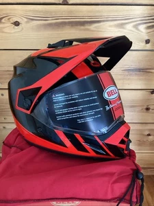 Bell MX-9 2022 Dash Adventure MIPS Motorcycle Full Face Gloss Black Red Medium - Picture 1 of 9