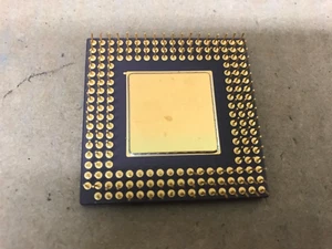 Motorola 68040 MC68EC040RC25 CPU 02E71M 25MHz PGA Vintage 68040rc25 - Picture 1 of 2