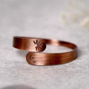 Brazalete de cobre ajustable Isha Life Surya Chandra regalo festivo para unisex - Imagen 1 de 3
