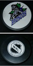 SWIFT CURRENT BRONCOS VINTAGE WHL SHIELD OFFICIAL INGLASCO CANADA HOCKEY PUCK