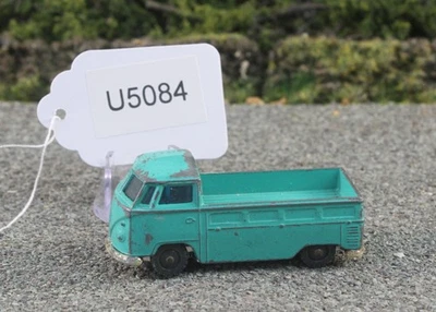 Husky UK Green #15 Volkswagen Pick-up Truck Good FNQHotwheels U5084 - image 1 of 4