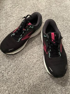 Brooks Ghost 14 scarpe da donna taglia 9,5 running sportive atletiche nere rosa yucca - Foto 1 di 11
