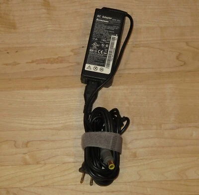 Cargador de fuente de alimentación Lenovo ThinkPad 65 vatios 20 voltios - Enchufe de barril redondo - T X Foto 1 de 3