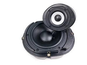 Altavoz puerta izquierda McLaren 650s MP4-12C Bass Mid 11M0361CP - Imagen 1 de 2