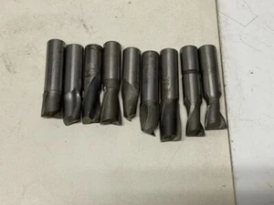 Lot de 9 fraises à rainurer 2 lèvres - queue cylindrique Ø 16 mm - Imagen 1 de 3