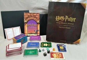 Harry Potter & Sorcerers Stone Trivia Game Pieces--Boards/Cards/Dice/Tokens/Box - Picture 1 of 8