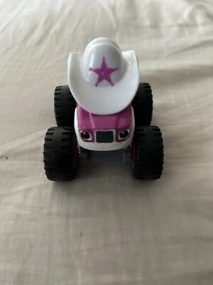 Blaze and the Monster Machines Starla Diecast Truck Nickelodeon 2014 - Image 1 of 4
