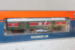 LIONEL #2455190 HO NORTH POLE CENTRAL BAGGAGE CAR - Picture 1 of 2