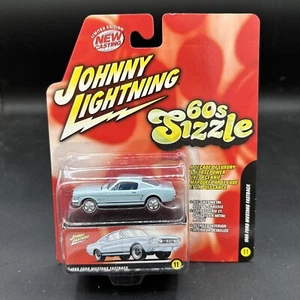 2005 Johnny Lightning BLUE 1966 FORD MUSTANG FASTBACK 60s Sizzle #11 FREE SHIPP - Picture 1 of 4