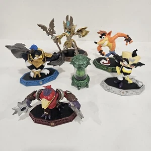 Skylanders Imaginators Crash Bandicoot and Dr. Neo Cortex Figures - Picture 1 of 2