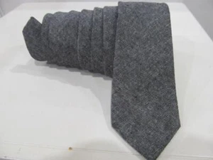 Vtg ORIGINAL PENGUIN by MUNSINGWEAR Mens Thin 2" Gray Cotton NECKTIE 58.5" - Picture 1 of 5
