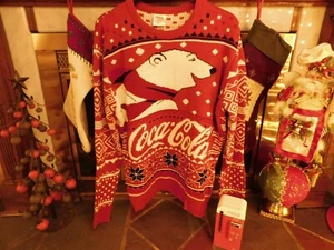Pullover CocaCola Polar Bear rojo cuello redondo para hombre talla L con máquina expendedora de fundición a presión - Imagen 1 de 12
